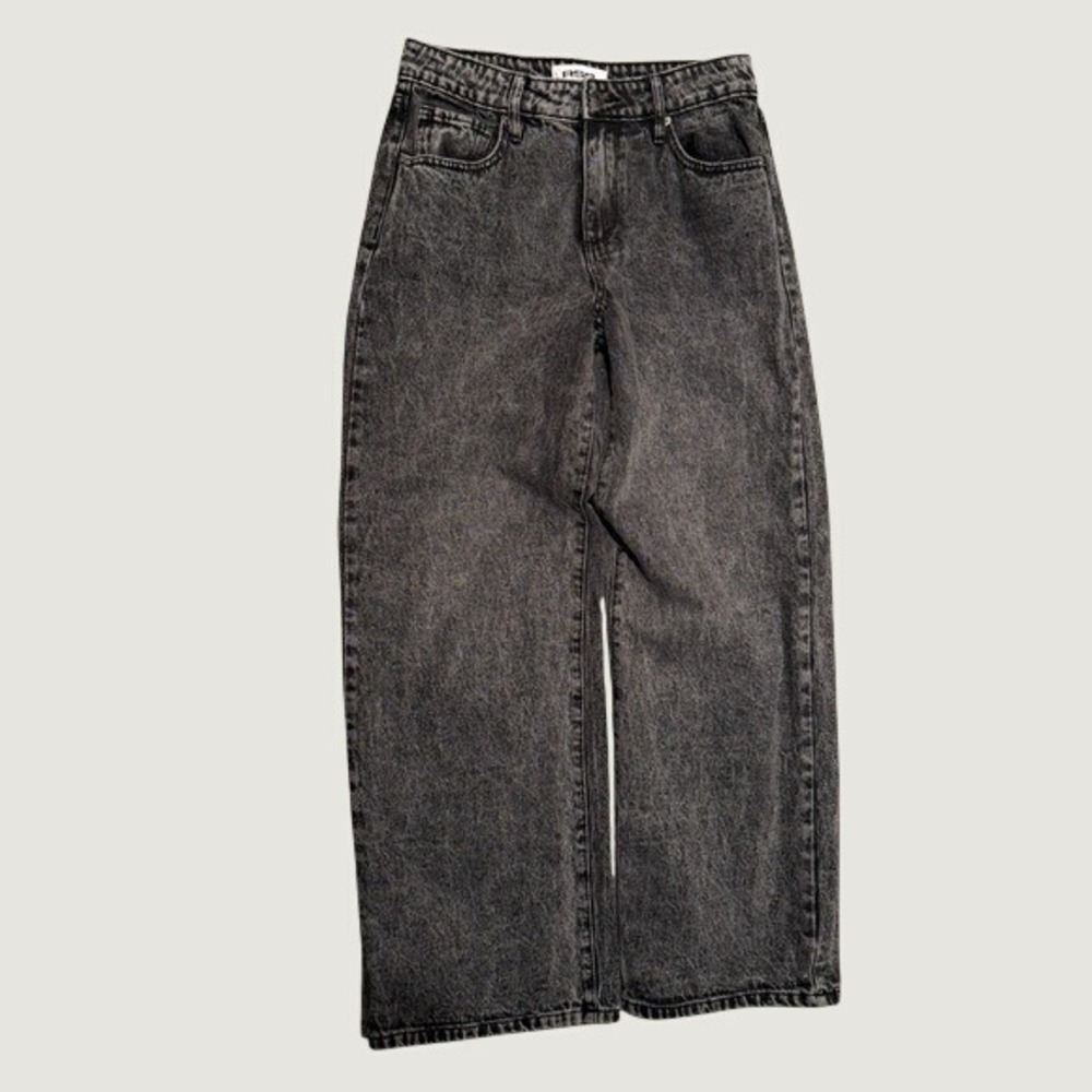 RSQ Women's Gray Straight Leg Jeans‎